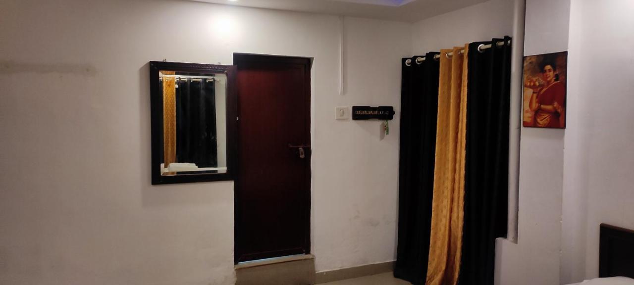 Vedha Ayurvedic Panchakarma Treatment Centre Hotel Alappuzha Ngoại thất bức ảnh