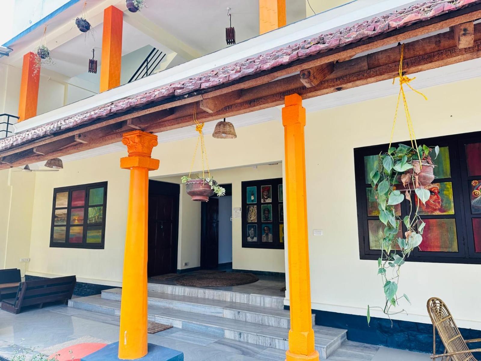 Vedha Ayurvedic Panchakarma Treatment Centre Hotel Alappuzha Ngoại thất bức ảnh